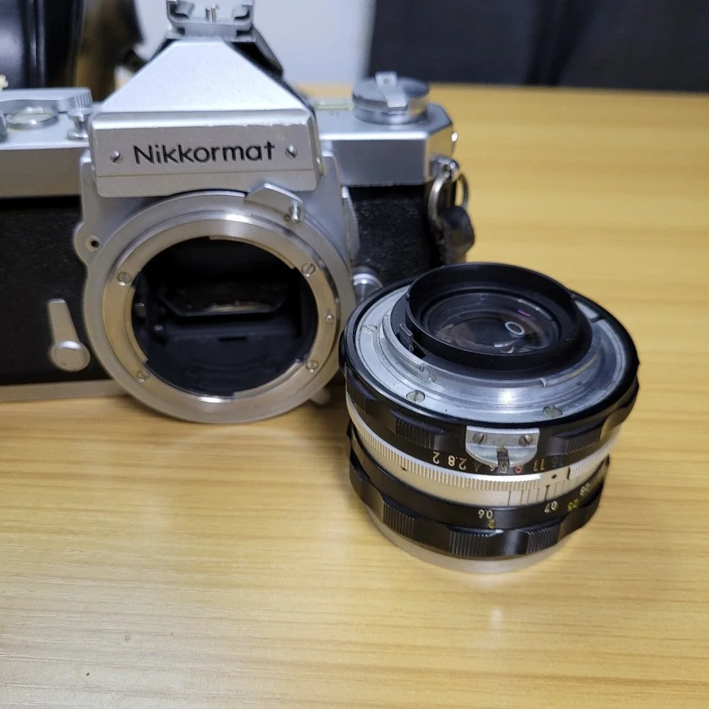 Nikon Nikomat FTN Silver 35mm Film SLR w/ Case Nikkor-H Auto 50mm f/2 Excellent